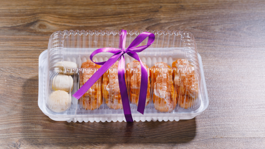 pâtisserie boîtes transparentes